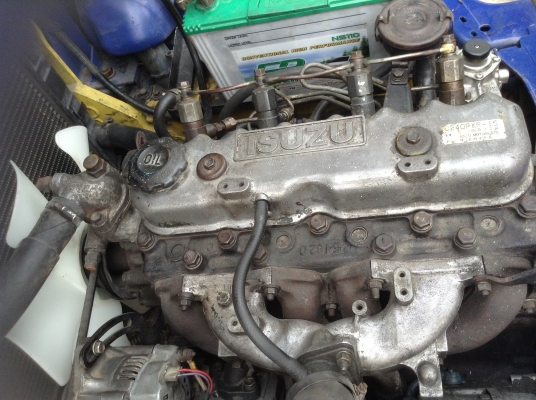 +++ ขายโฟล์คลิฟท์  KOMATSU FD25-12    ขนาด  2.5  ตัน  เครื่องยนต์ดีเซล  เสา  4  เมตร ฮิ้งค์โฟล์ค   เกียร์ธรรมดา  งา 1,070  มม.  ยางตัน