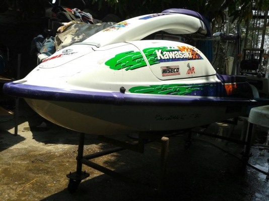 ขายด่วน Kawasaki 750 คาบูเดี่ยว