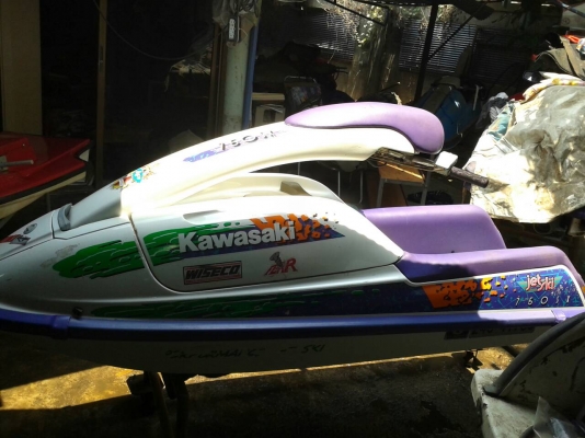 ขายด่วน Kawasaki 750 คาบูเดี่ยว