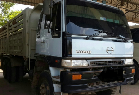 ขายแล้วครับ สิบล้อ ฮีโน่ FM 2K 240ปี41ดั้ม 2เพา สภาพดีสวยพายในครบพร้อมใช้งาน ขายแล้วครับ สิบล้อ ฮีโน่ FM 2K 240ปี41ดั้ม 2เพา สภาพดีสวยพายในครบพร้อมใช้งาน