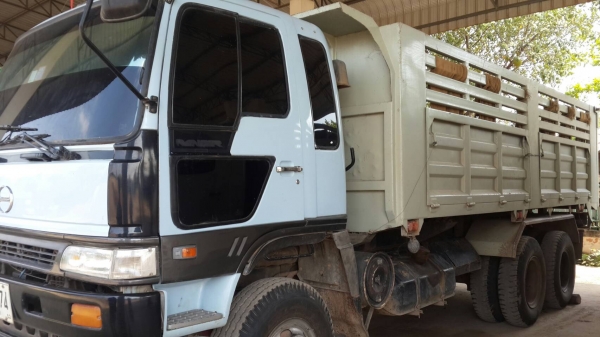 ขายแล้วครับ สิบล้อ ฮีโน่ FM 2K 240ปี41ดั้ม 2เพา สภาพดีสวยพายในครบพร้อมใช้งาน