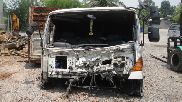 หัว HINO MEGA โดนหน้ามา อะไหล่ครบ ราคาถูก หัว HINO MEGA โดนหน้ามา อะไหล่ครบ ราคาถูก