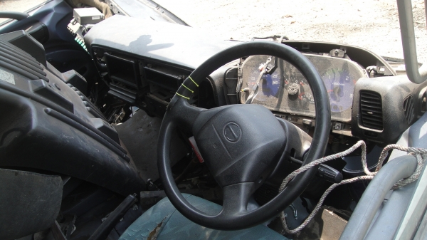 หัว HINO MEGA โดนหน้ามา อะไหล่ครบ ราคาถูก