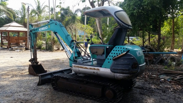 ขาย 285,000 KOBELCO sk 030 เครื่องดีปั้มแรงเอวดีช่างล่างดีพร้อมไลหัวเจาะรถสวยพร้อมใช้ 090-772-3710 090-772-3708