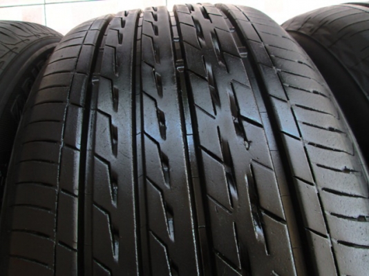 ขายยาง BRIDGESTONE GR100 215-50-17 ปี15 งามๆ (1ชุด)