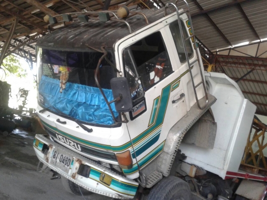 ROCKY สวย เดิม บาง งามๆ กำลังจะยกลง มาแล้วครับ ROCKY สวย เดิม บาง งามๆ กำลังจะยกลง มาแล้วครับ