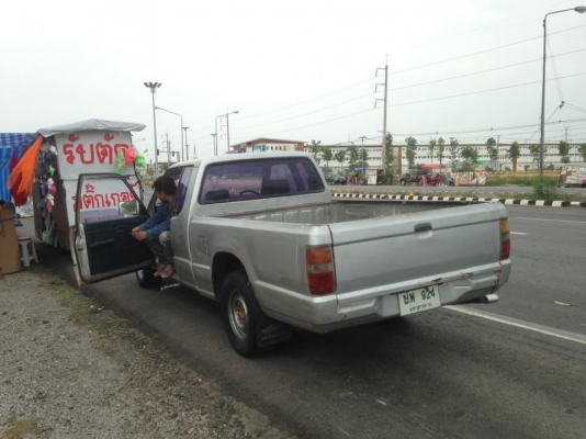 ขายครับ แอโร่บอดี้ เครื่องเทอโบแท้ แอร์เย็น พวงมาลัยพาเวอร์โรงงาน เครื่องดี คัสชีสวยจิบตลอดเส้น เอกสารพร้อมโอน ภาสี59 เต็ม ราคา 58000 ต่อรองได้ สนใจ0930693225 สารคาม ขายครับ แอโร่บอดี้ เครื่องเทอโบแท้ แอร์เย็น พวงมาลัยพาเวอร์โรงงาน เครื่องดี คัสชีสวยจิบตลอดเส้น เอกสารพร้อมโอน ภาสี59 เต็ม ราคา 58000 ต่อรองได้ สนใจ0930693225 สารคาม