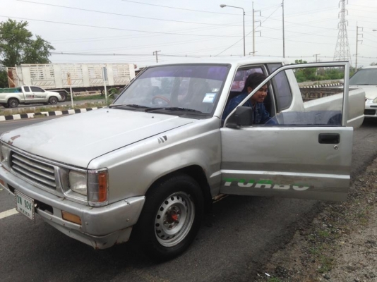 ขายครับ แอโร่บอดี้ เครื่องเทอโบแท้ แอร์เย็น พวงมาลัยพาเวอร์โรงงาน เครื่องดี คัสชีสวยจิบตลอดเส้น เอกสารพร้อมโอน ภาสี59 เต็ม ราคา 58000 ต่อรองได้ สนใจ0930693225 สารคาม ขายครับ แอโร่บอดี้ เครื่องเทอโบแท้ แอร์เย็น พวงมาลัยพาเวอร์โรงงาน เครื่องดี คัสชีสวยจิบตลอดเส้น เอกสารพร้อมโอน ภาสี59 เต็ม ราคา 58000 ต่อรองได้ สนใจ0930693225 สารคาม