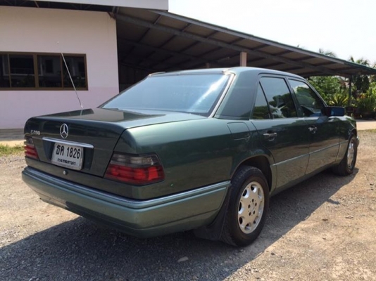 ขาย benz E280 สีเขียว ปี93 เดิมๆ ภายในสวย พร้อมใช้