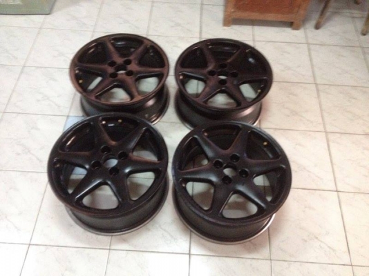 ขายแม็ก borbet made in germanyแท้ 4รู100 ขอบ16 กว้าง7.5et40 จำนวน4วง สภาพดี ราคาุ5500บาท โทร0924462525โส กทม