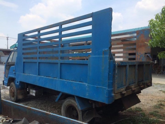 NPR 110 หัวปี๊บ ดั้ม เกียร์สั้น เครื่องดีรถวิ่งใช้งานได้ปกติ เอกสารพร้อม