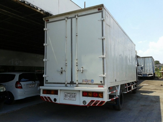 ขาย 6 ล้อ อีซูซุ 210 แรง ขาย 6 ล้อ อีซูซุ 210 แรง