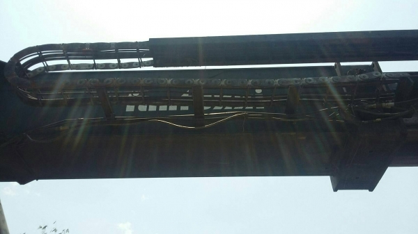 ขาย 3,500,000 ลิปเเทคเกอร์ FANTUZZI  ยกตู้หนัก 35 ตัน รถสภาพสวยพร้อมใช้ 090-772-3710 090-772-3708