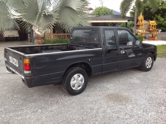 อีซูซุมังกรทองแค๊ป รุ่นแรก พวงมาลัยเพาเวอร์ อีซูซุมังกรทองแค๊ป รุ่นแรก พวงมาลัยเพาเวอร์