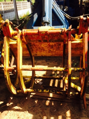 ขายรถคีบอ้อย ฟอร์ด 6610