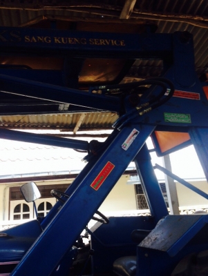 ขายรถคีบอ้อย ฟอร์ด 6610