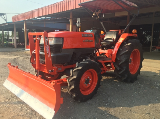 ขายรถไถคูโบต้า L4508DI(4WD) 2เพลา พร้อมอุปกรณ์. รถสวย สภาพพร้อมใช้งาน. ขายราคา 285000 บาท สนใจโทร 0819136451. ขอดูภาพเพิ่มเติมทาง line:bow6451. #บริการจัดส่งฟรีทั่วประเทศ ขายรถไถคูโบต้า L4508DI(4WD) 2เพลา พร้อมอุปกรณ์. รถสวย สภาพพร้อมใช้งาน. ขายราคา 285000 บาท สนใจโทร 0819136451. ขอดูภาพเพิ่มเติมทาง line:bow6451. #บริการจัดส่งฟรีทั่วประเทศ