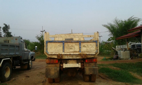 ขาย 6 ล้อดั้ม ยาง 900 HINO KR300 เครื่อง EH100 150 แรงม้า คัสซีสวยตลอดเส้น เฟืองท้ายและคานหน้าใหญ่ พวงมาลัยพาวเวอร์ ทะเบียนเต็มพร้อมโอน ขาย 6 ล้อดั้ม ยาง 900 HINO KR300 เครื่อง EH100 150 แรงม้า คัสซีสวยตลอดเส้น เฟืองท้ายและคานหน้าใหญ่ พวงมาลัยพาวเวอร์ ทะเบียนเต็มพร้อมโอน