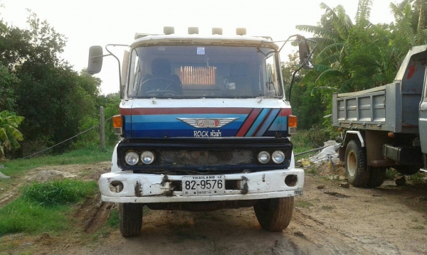 ขาย 6 ล้อดั้ม ยาง 900 HINO KR300 เครื่อง EH100 150 แรงม้า คัสซีสวยตลอดเส้น เฟืองท้ายและคานหน้าใหญ่ พวงมาลัยพาวเวอร์ ทะเบียนเต็มพร้อมโอน ขาย 6 ล้อดั้ม ยาง 900 HINO KR300 เครื่อง EH100 150 แรงม้า คัสซีสวยตลอดเส้น เฟืองท้ายและคานหน้าใหญ่ พวงมาลัยพาวเวอร์ ทะเบียนเต็มพร้อมโอน