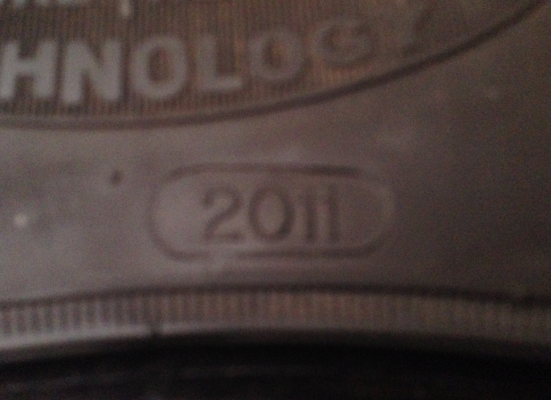 ยาง Mud Goodyear 33 12.5 R15 ดอกเยอะ ใช้ยาว ราคไม่แพง