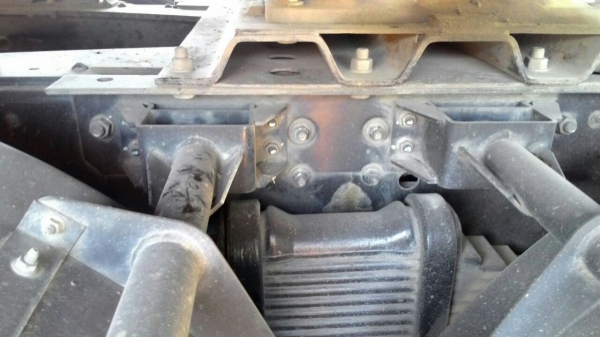 รถอีซูซุ 10 ล้อ  หัวลาก GXZ 360 แรงม้า. ปี 56. ( ขายแม่ , ลูก )   สนใจติดต่อ  081 - 6079515