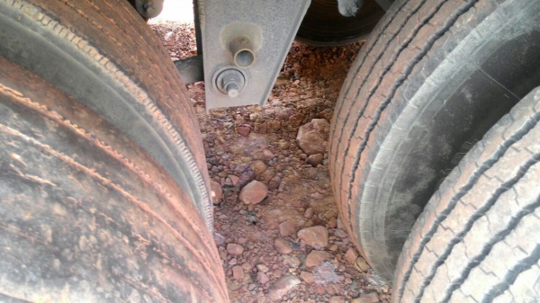 รถอีซูซุ 10 ล้อ  หัวลาก GXZ 360 แรงม้า. ปี 56. ( ขายแม่ , ลูก )   สนใจติดต่อ  081 - 6079515