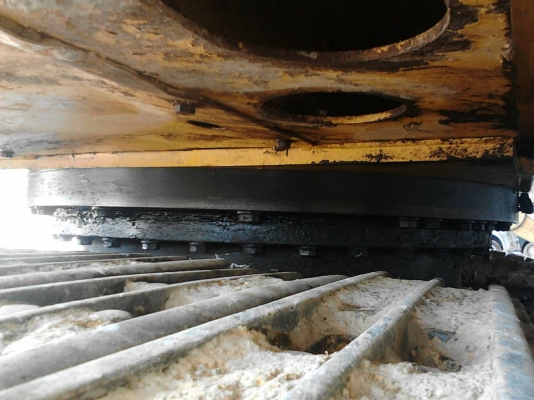 รถแบคโฮ  KOMSTSU  PC 200 - 8 , ( รถทำงาน 7,8xx ชม. )   สนใจติดต่อ  081 - 6079515