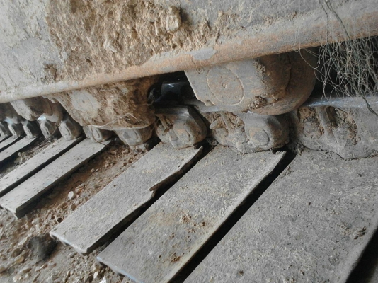 รถแบคโฮ  KOMSTSU  PC 200 - 8 , ( รถทำงาน 7,8xx ชม. )   สนใจติดต่อ  081 - 6079515