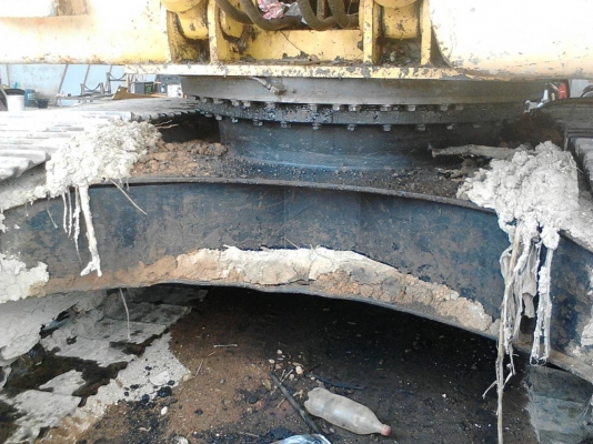 รถแบคโฮ  KOMSTSU  PC 200 - 8 , ( รถทำงาน 7,8xx ชม. )   สนใจติดต่อ  081 - 6079515