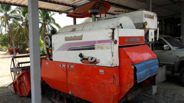 ขายรถเกี่ยว