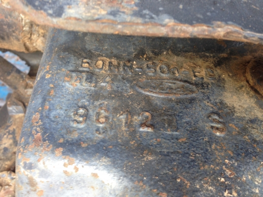 ขายรถไถFORD -6610 (ราคา 315,000บาท) เลขเครื่อง E6NN 6015  เลขเกียร์ NN7006-R รถสภาพดีพร้อมใช้งาน อุปกรณ์ครบพร้อม มีใบมีดดันหน้า ผาน7สภาพดีมากพร้อมใช้งาน เครื่องแรงดี ระบบไฮดรอลิกส์ดี คูณ ชัยยา โทร 081-9972972 089-8451778