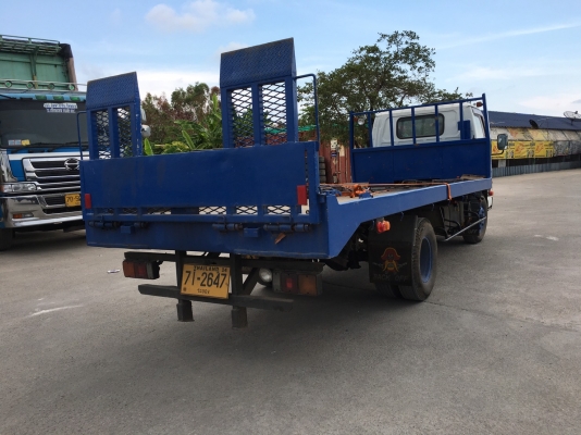 หกล้อมือสอง/ Isuzu NKR581.U5/ 110 แรงม้า กระบะ_รถสไลท์_มีวิ้นดิงพร้อม