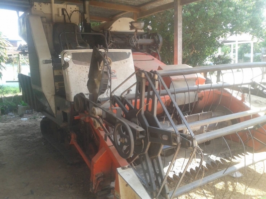 ขายรถเกี่ยวคูโบต้า รุ่นDC60 ใช้งานช่วงล่างแน่น เครื่องดี   สนใจติดต่อ โทร 044-666729 081-9972972 089-8451778