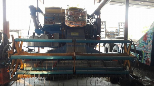 ขาย รถเกี่ยว + รถสิบล้อ รถเกี่ยว บุญเลิศ 2012 สภาพ 80\% รถสวย พร้อมใช้ รถสิบล้อ ฮีโน่ FM186 F18 2เพลา เบรคทิพฟี่ ราคา 1,600,000 บาท ราคาต่อลองได้ ติดต่อ 089-0898754 จักรพันธ์ ขาย รถเกี่ยว + รถสิบล้อ รถเกี่ยว บุญเลิศ 2012 สภาพ 80\% รถสวย พร้อมใช้ รถสิบล้อ ฮีโน่ FM186 F18 2เพลา เบรคทิพฟี่ ราคา 1,600,000 บาท ราคาต่อลองได้ ติดต่อ 089-0898754 จักรพันธ์