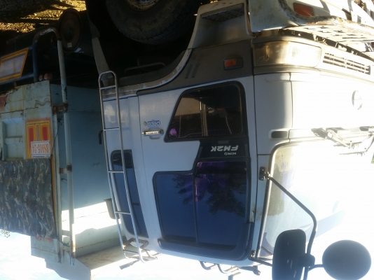 รถสิบล้อพ่วง ฮีโน่ FM2K เเม่ดั้มลูกไม่ดั้ม รถสิบล้อพ่วง ฮีโน่ FM2K เเม่ดั้มลูกไม่ดั้ม