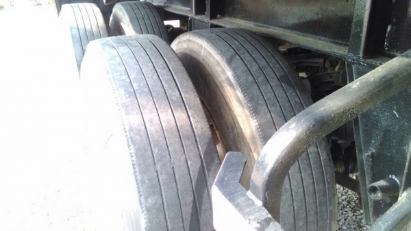 ขายลูกพ่วงสามมิตรสามคานแท้ปี50. ดั้มฝังสภาพสวยๆ ติดต่อ.0817796679 แชมป์