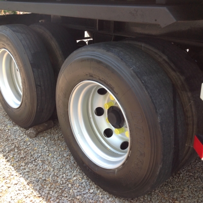 ขายลูกพ่วงสามมิตรสามคานแท้ปี50. ดั้มฝังสภาพสวยๆ ติดต่อ.0817796679 แชมป์