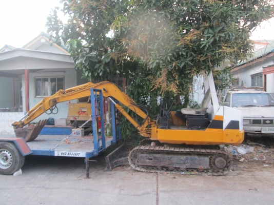 ขายแม็กโคพร้อมเทรนเลอร์2400000