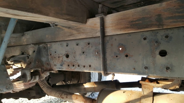 ขายรถ ISUZU NPR59LU5M ปี.93 เครื่องดี คัสซีสวย  เกียร์สั้น 6น๊อต พวงมาลัยเพาเวอร์  เบรคดี ขับกับบ้านได้เลย เปลี่ยนเครื่องใหม่4BE1 110แรงม้า (มีใบคุมเครื่อง) ทะเบียนขาด1ปี เล่มทะเบียนพร้อมชุดโอน ราคา.195,000บาท ต่อรองได้ โทร.080-1085007 บอล รถอยู่.จังหวัด