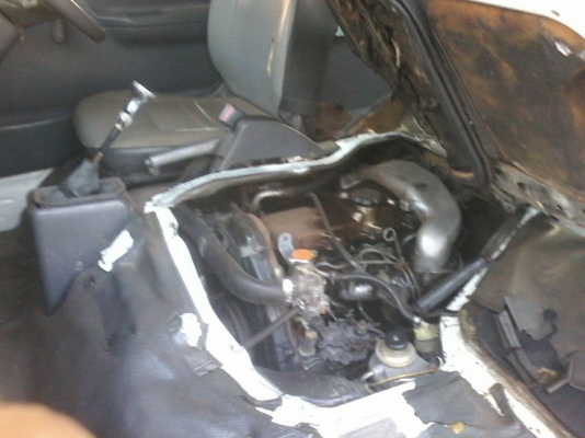 รถตู้พร้อมส่งนักเรียน ถูกมากๆ 89000