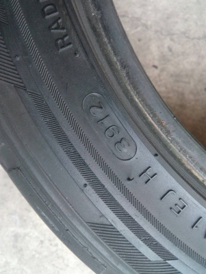 195/50R15 Hanokko ventus R-S2 มี 2 เส้น tel.081-427-3941 ไอดีไลน์  0814273941