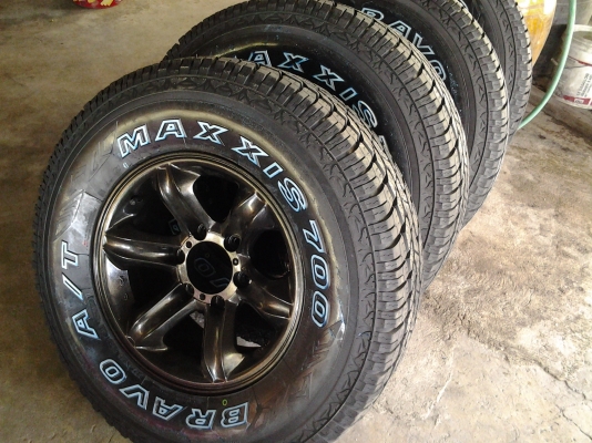 เล็บเหยี่ยวแท้ ขอบ16 พร้อมยางใหม่