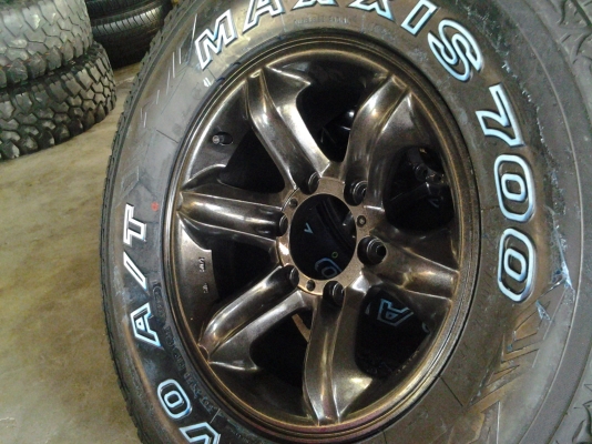 เล็บเหยี่ยวแท้ ขอบ16 พร้อมยางใหม่