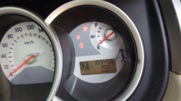 2010 NISSAN TIIDA, 1.6 G SEDAN โฉม ปี05-12 พร้อมใช้งาน 2010 NISSAN TIIDA, 1.6 G SEDAN โฉม ปี05-12 พร้อมใช้งาน