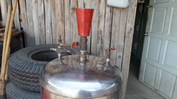 ขายถังไส่น้ำยาล้างรถ