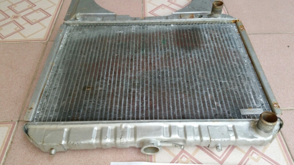 ขออนุญาติขาย หม้อน้ำทองแดงแท้ พร้อมบังลัม (สำหรับพัดลม volvo) ใส่ bmw 2002 มาลงเครื่อง 3s

สภาพยังใช้งานได้ดีครับ
4000 บาท
 
0834301397
Line: surawat.hant