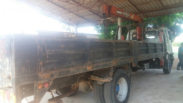 ขายด่วน รถบรรทุก 6 ล้อ ติดเครน HINO FF3H 195,เครน 3.30 ตัน