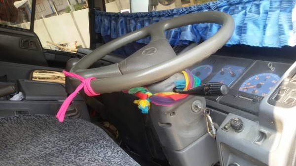 รถหกล้อดั้มสวยๆๆเครื่องดี185 เอกสารทะเบียนพร้อม ภายในสวยแอร์เย็น