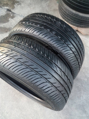 205/45R17  FORCEUM D850 ปี14 สวย ไม่มีปะ  มี 2 เส้น tel.081-4273941 ไอดีไลน์ 0814273941