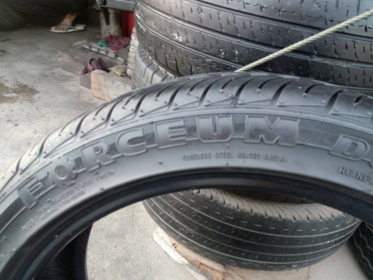 205/45R17  FORCEUM D850 ปี14 สวย ไม่มีปะ  มี 2 เส้น tel.081-4273941 ไอดีไลน์ 0814273941
